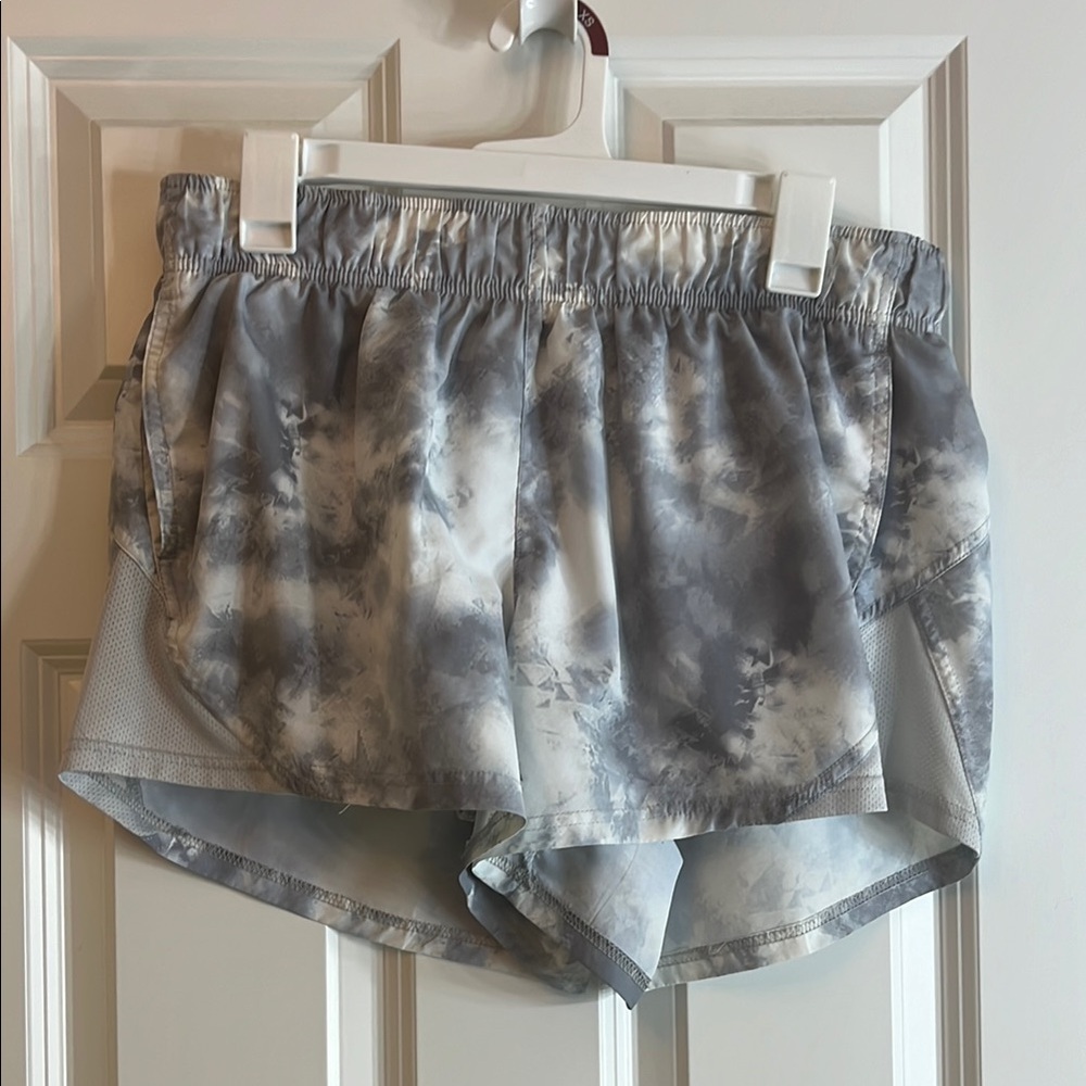 Athletic Works Women's Gray Tie-Dye Athletic Shorts